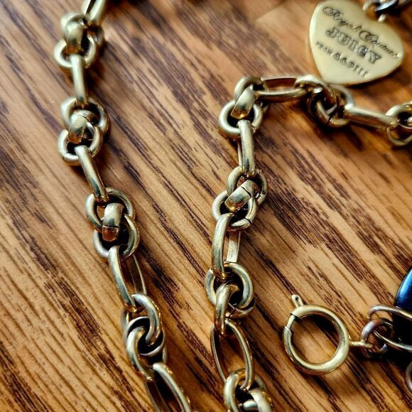 ROYAL COUTURE Vintage G&P III Gold and Crystal Charm Necklace Y2K - Picture 4 of 16